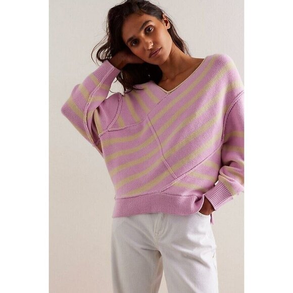NEW WE THE FREE CROSSROADS  PULLOVER SMALL PINK - Picture 1 of 9